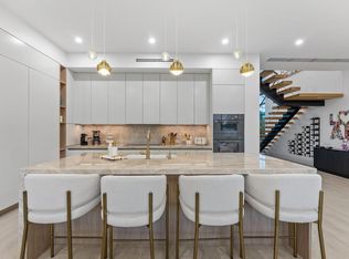220 S Swinton Ave, Delray Beach, FL 33444