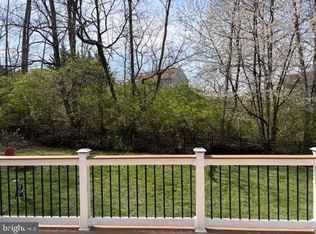 16 Matthew Dr, Sinking Spring, PA 19608