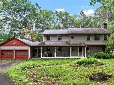 79 Ledgewood Drive, North Branford, CT, 06471