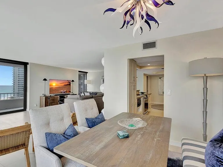 5550 N Ocean Dr #8A — Photo 14