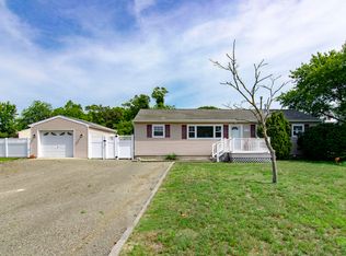 113 Birchwood Dr, Brick, NJ