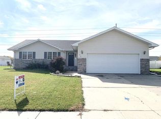 409 4th St, Columbus, NE 68601