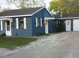 116 N 6th St, Adel, IA 50003