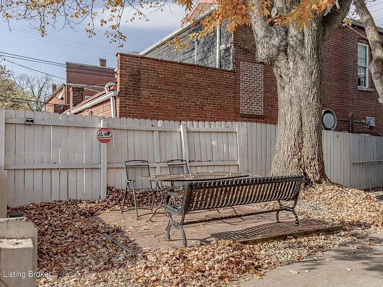 1804 Frankfort Ave #A — Photo 35