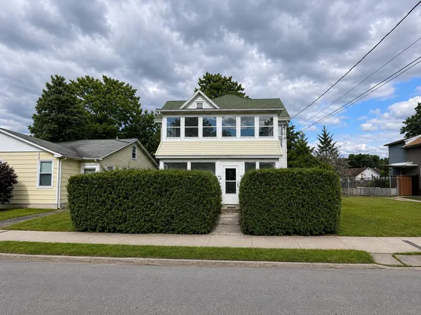 314 Hill Ave, Endicott, NY 13760