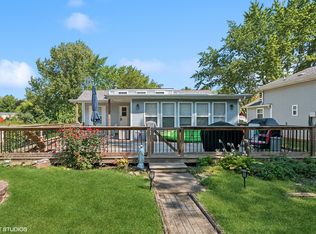 205 Fossil Cove Ln, Wilmington, IL