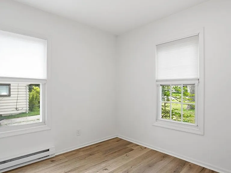 2101 Knollwood St #0 — Photo 12