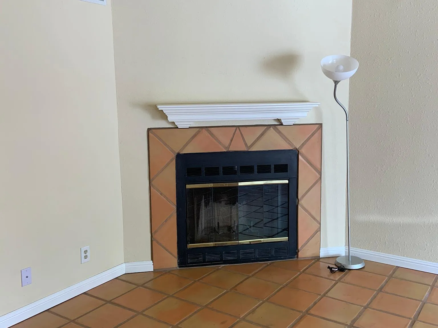 3301 Monroe St NE — Photo 2
