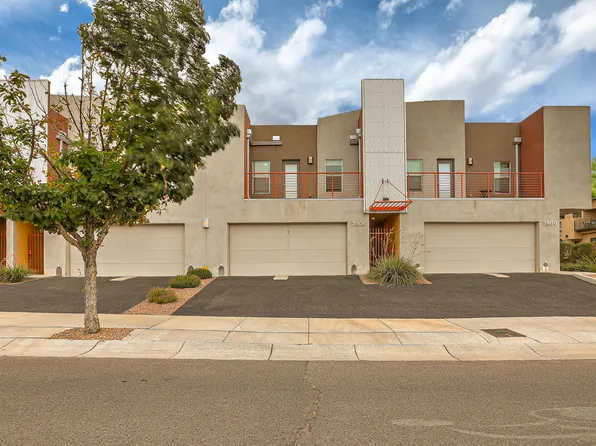 3904 Silver Ave SE, Albuquerque, NM 87108