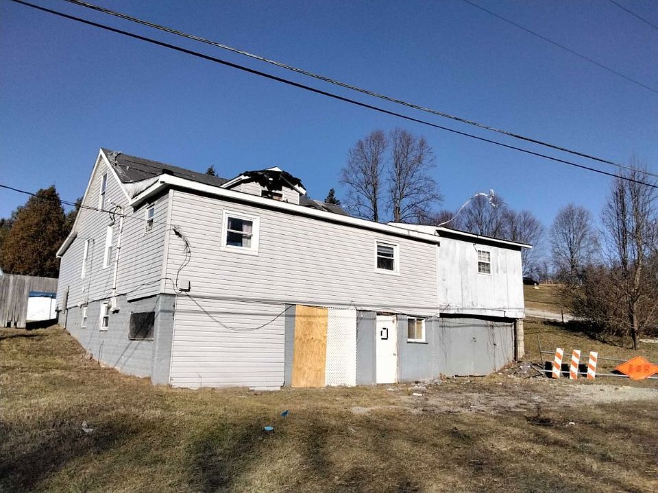 2nd image of 722 Filbert Heights Rd