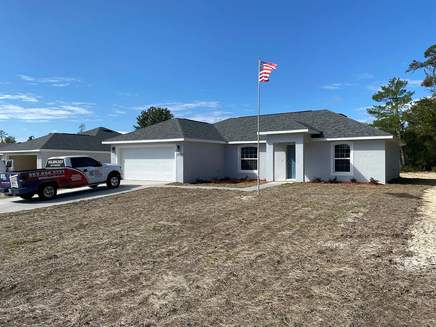 Desirable Sw Ocala Neighborhood- 3/2/2 **Won"T Last** — Photo 2