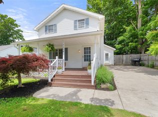 7256 Old Ridge Rd, Fairview, PA 16415