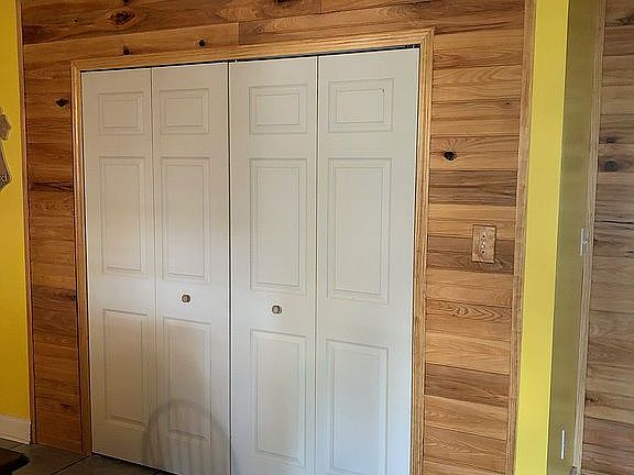 2nd image of 15244 Sweet Pecan Ave