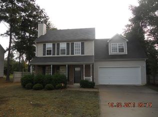 10 Roundtree Rd, Riverdale, GA 30274