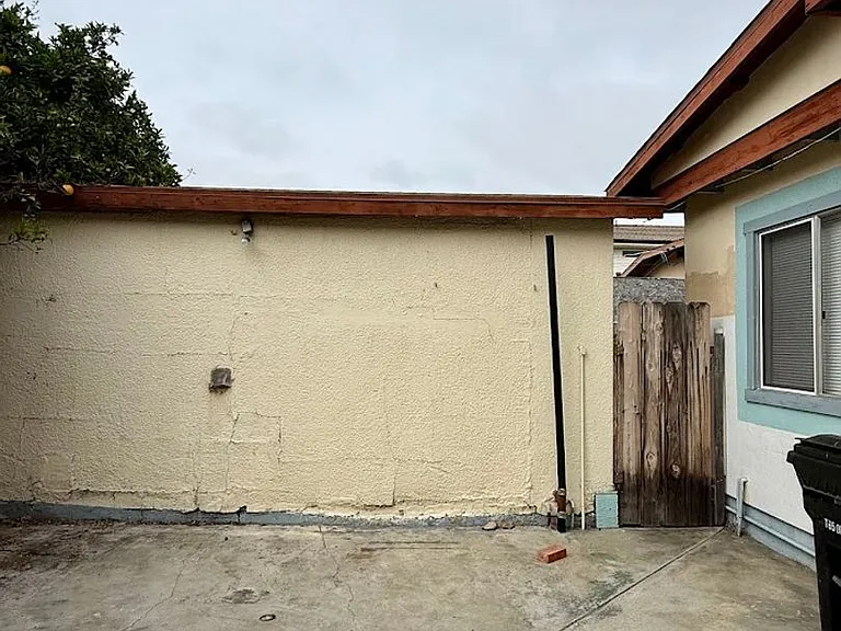 4150-4152 Wilson Ave — Photo 19