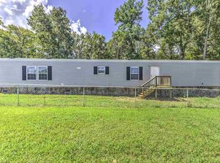 515 Raby Rd, Sweetwater, TN 37874