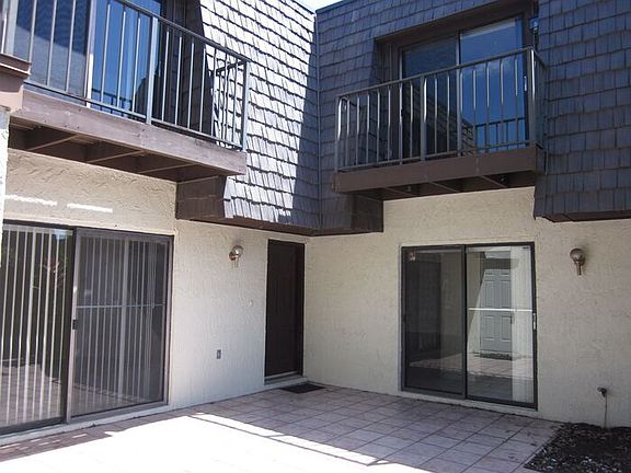 3rd image of 15419 W Pond Woods Dr