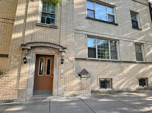 2821 W Rosemont Ave APT 2, Chicago, IL 60659