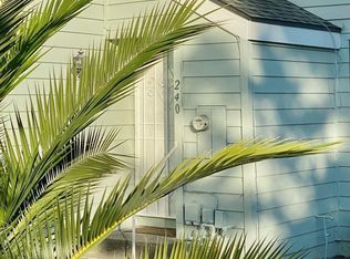240 Courtyards E, Windsor, CA 95492