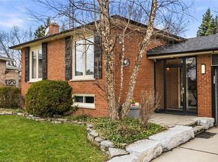 21 Milverton Close, Hamilton, ON L8B 0B1