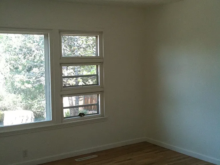 4401 Binkerd Dr — Photo 10