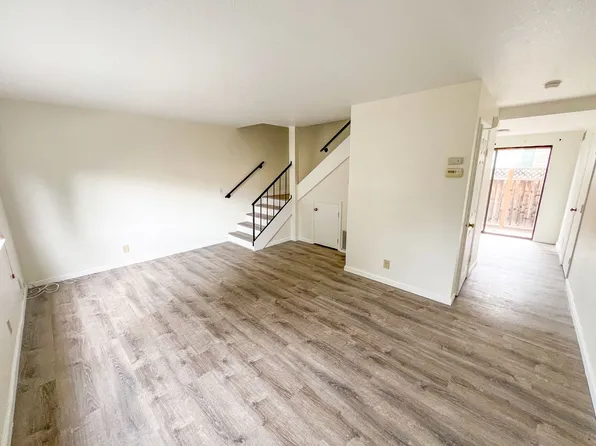 1458 W Latimer Ave, Campbell, CA 95008