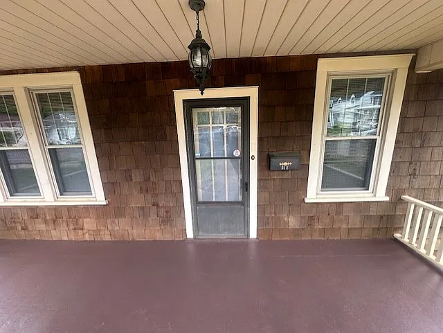 312 College Ave — Photo 16