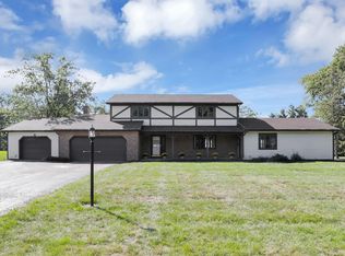 8869 Chevington Chase Dr, Pickerington, OH 43147