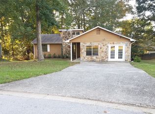 1038 Greendale Ln, Jonesboro, GA 30238