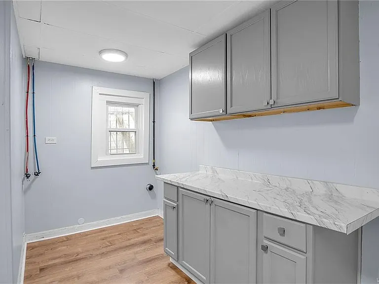 147 Gorton St — Photo 13
