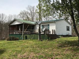 15 Yellow Pine Rd, Clay City, KY 40312