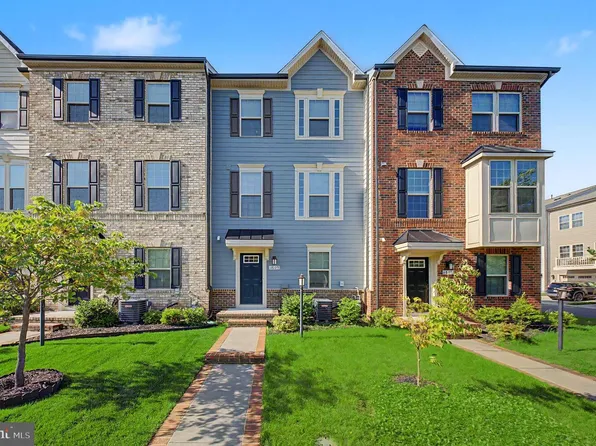 18109 Red Cedar Rd, Dumfries, VA 22026