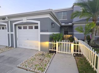 3833 Schoolhouse Rd E APT 5, Fort Myers, FL 33916
