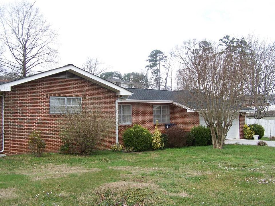1st image of 1235 S Seminole Dr