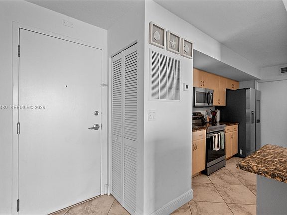 3rd image of 6917 Collins Ave APT 1609