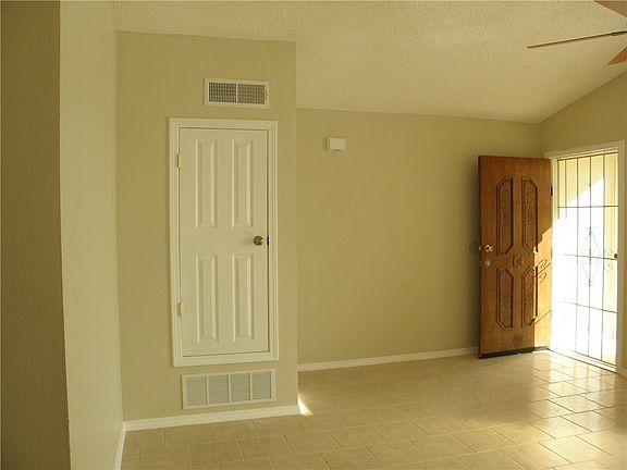 4th image of 3621 Taylor Ave #Abc