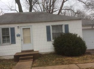 10507 Byfield Dr, Saint Louis, MO 63137