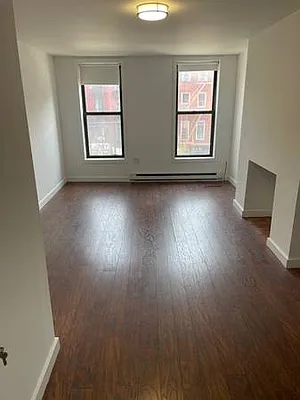 Rented by Oxford Property Group | media 1