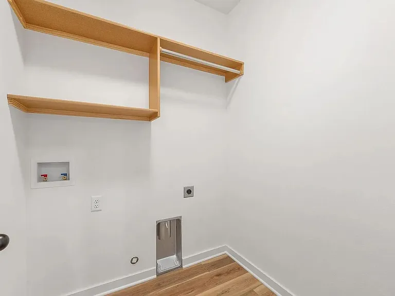 2295 E Spring Hill Ct — Photo 13