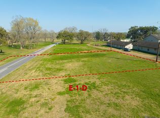 9756 W Feliciana Pkwy, Saint Francisville, LA 70775