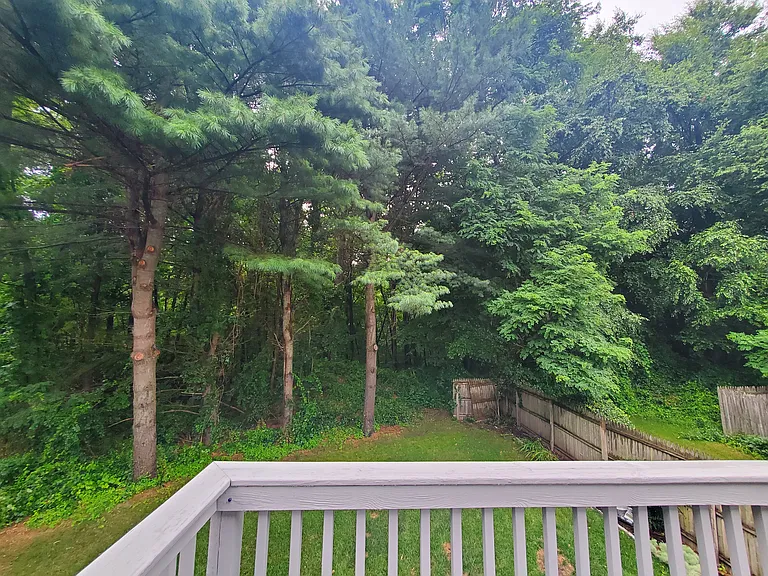7318 Vic Ct — Photo 16