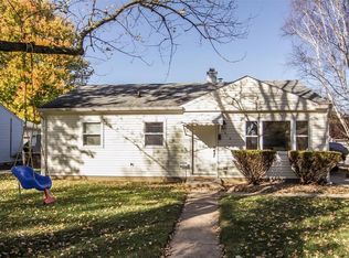 214 Ellis Dr, Greenfield, IN 46140