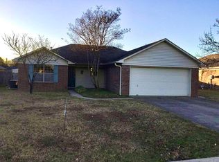 2145 Cedar Oaks Dr, Conway, AR 72032