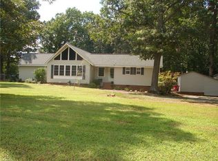 274 Tonya Dr, Thomasville, NC 27360
