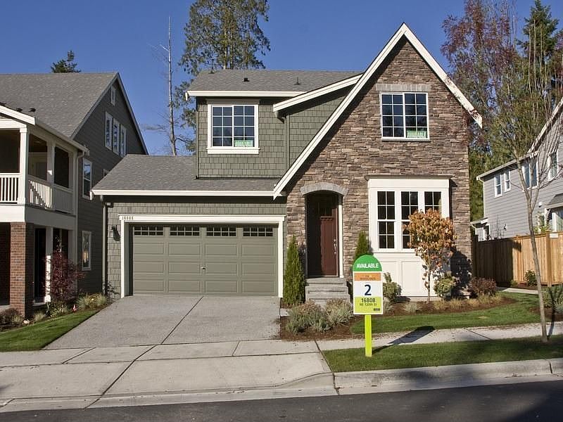 1st image of 16808 NE 120th St