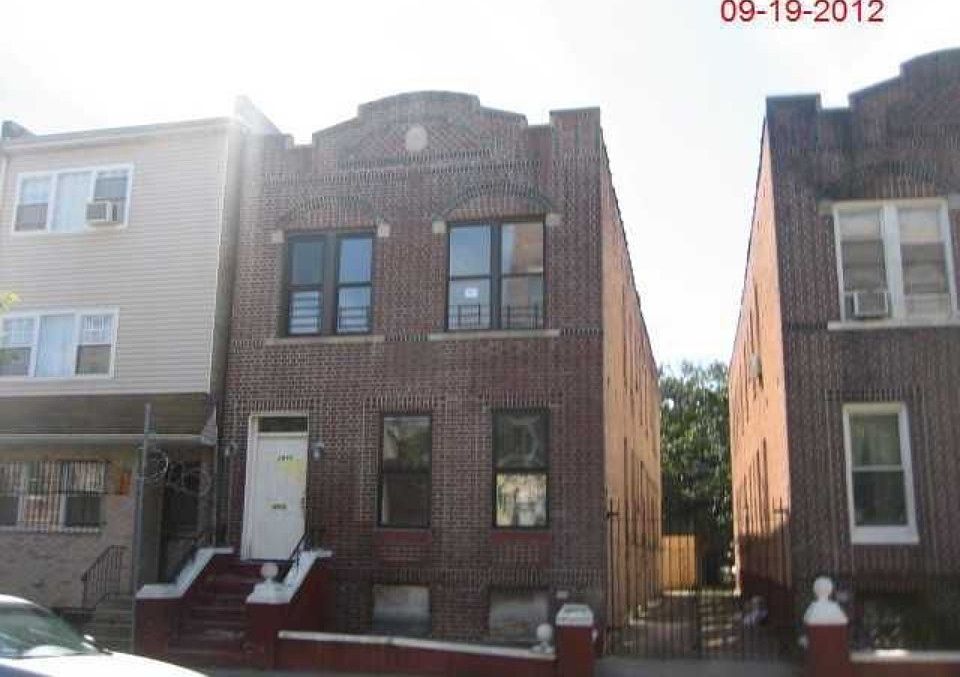 2nd image of 1626 Prospect Pl #2