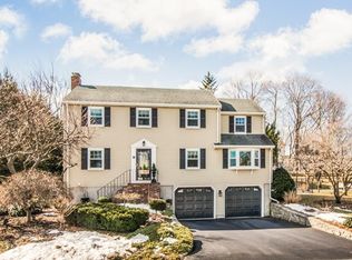 148 Colonial Dr, Quincy, MA 02169