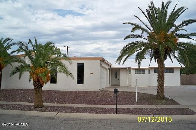 1st image of 7247 E Beverly Dr