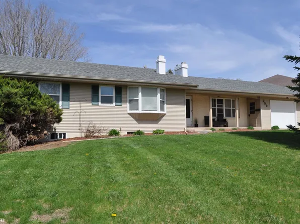 259 Bass St, Carroll, IA 51401