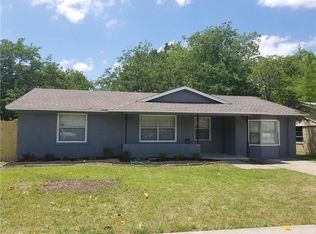 1822 Terry Dr, Grand Prairie, TX 75051